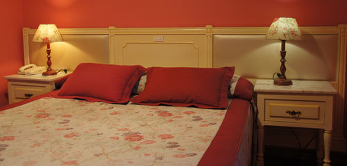 Hotel O Pino Bagian luar foto