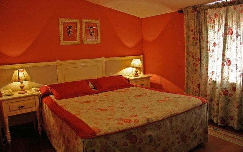 Hotel O Pino Ruang foto